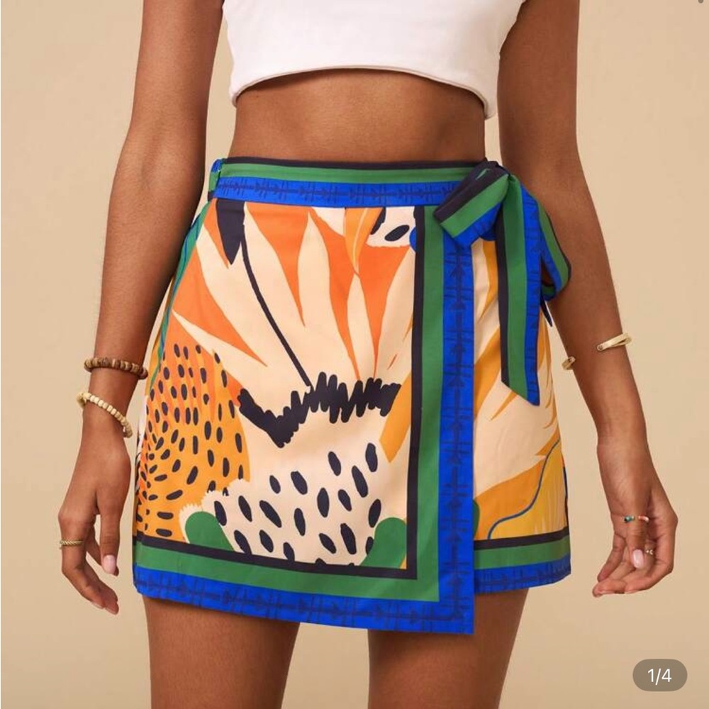 Colorful Wrap Tie Skirt with Blue Trim - Picture 3 of 6